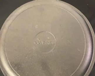 Cuisinel Cast Iron Pan