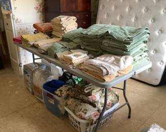 Lots of towels and bedding.  Bedding is for Queen and King size beds.