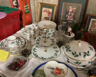 Mikasa set of Christmas dishes