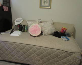 Trundle Bed