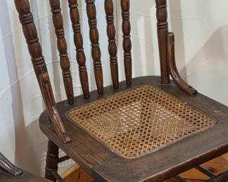 Five kitchen table chairs