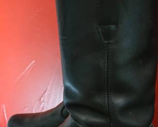 Like new boots