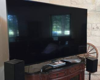 75" LG Smart TV with sound system