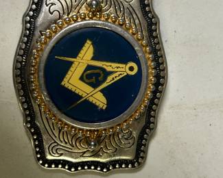 Mason belt buckles