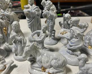 Nativity porcelain set