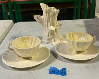 Vintage cups and decor