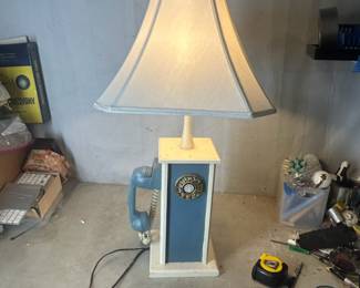 Half phone half lamp