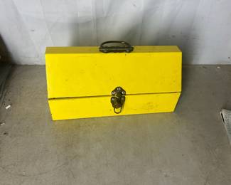 Classic erector set case