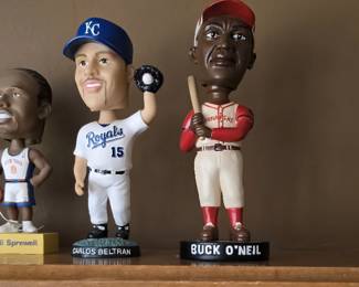 Bobble heads