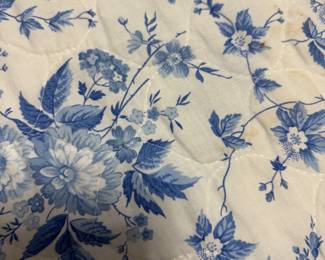 Double Wedding Ring Quilt $ 125.00
88” x 82”