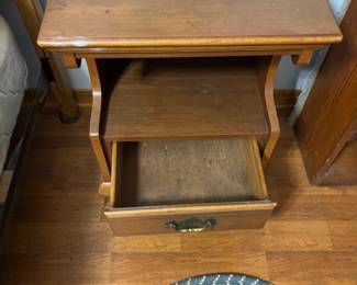 Night stand 20"w 15"d 27"t  $ 60.00