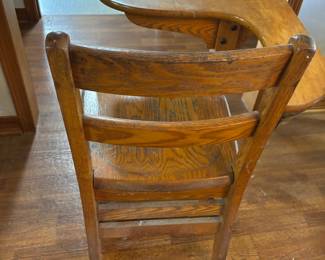 Student Wooden Desk 20”w 26”d 27.5”t
$ 60.00