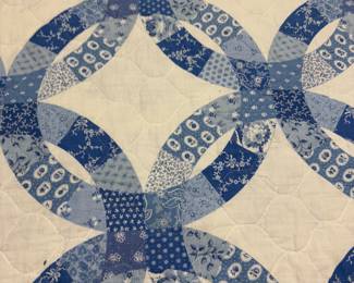 Double Wedding Ring Quilt $ 125.00
88” x 82”
