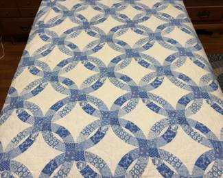 Double Wedding Ring Quilt $ 125.00
88”x 82”