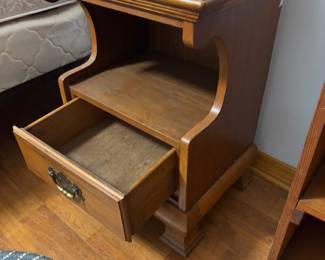 Night stand 20"w 15"d 27"t  $ 60.00