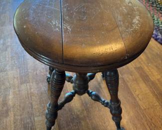 Antique glass ball footed piano stool.
14.5” diameter 19” t.    $125.00