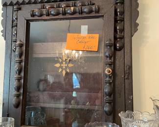 VICTORIAN CABINET