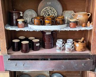 POTTERY & GRANITEWARE