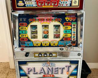 Casino slot machine