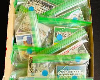 Vintage Topps baseball cards