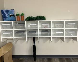 Toddler 2 Room - Wall Cubbie unit - 6 columns (2 cubbies and coat hook per column)