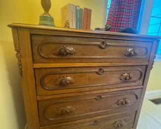 details on the early dresser with acorn pulls