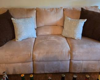 Dual manual reclining sofa- very clean , excellent condition