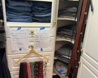 Men’s clothing size L, jeans, sweat pants, ties, belts, crazy shirt shorts and pants, sportswear 