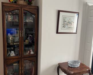 Display cabinet, misc 