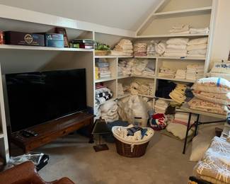 Linens, television, games
