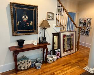 Miss decor, artwork, Thomas McKnight