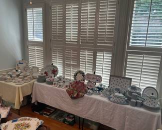 Villeroy and Boch Switch 3, Block Poinsettia, Mikasa sidewalk cafe, misc china 