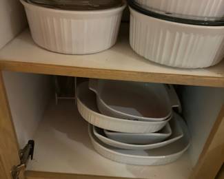 Serving dishes 