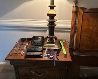 Nightstand & table lamp