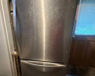 Refrigerator/ freezer
