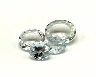 8.45 Carat Blue Topaz Gemstones