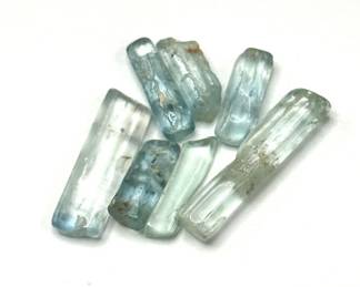 26.99 Carat Raw Aquamarine Gemstones