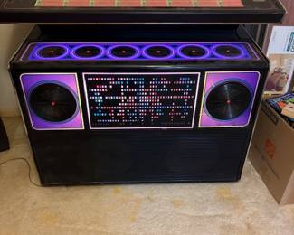 Vintage Rock-Ola 454 Jukebox!