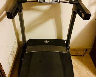 Nordic Track Treadmill. Top Condition.