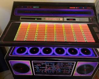 Vintage Rock-Ola 454 Jukebox!
