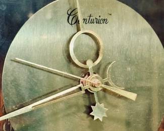 Vintage 20 1/2" Commodore Quartz Wall / Mantle Clock 
