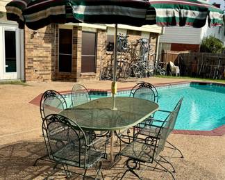 Wrought Iron Patio/Porch Table and Chairs. 7 Pc.