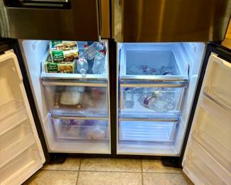 Samsung Stainless Refrigerator/Freezer.  35" x 34" x 71" Top Condition.