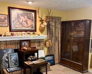 Decor, Taxidermy and Gun Cabinet.