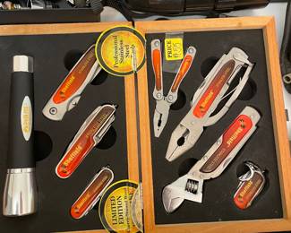 Multi Tool Set.