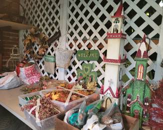 Holiday items