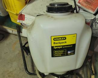 Backpack sprayer