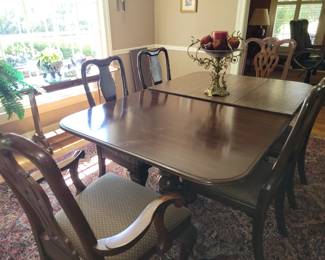 Dining table, 2 leaves