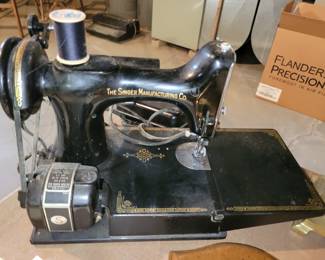 Singer Featherweight sewing machine