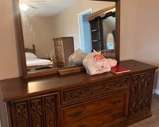 Dresser $120